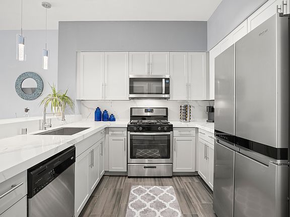4th image of 445 Island Ave Unit 709
