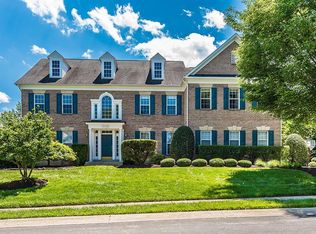 10620 Cloverbrooke Dr, Potomac, MD