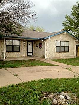 3rd image of 3 Briarwood Dr
