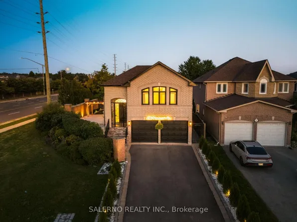 109 Humberwood Gate, Vaughan, ON L4L 9G5