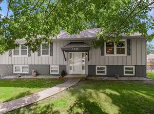7324 N Euclid Ave, Gladstone, MO 64118