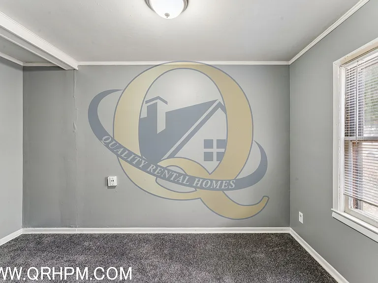 1807 Union Ave — Photo 12