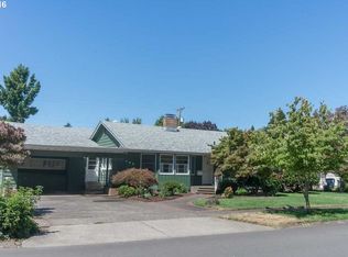 460 Palomino Dr, Eugene, OR 97401