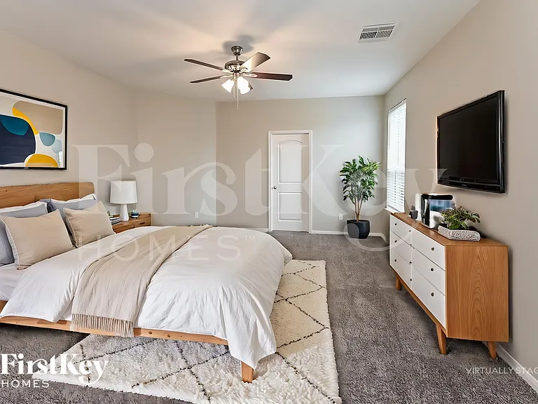 15319 Kinord Run Dr — Photo 10