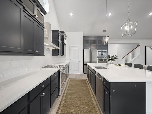 7th image of this home