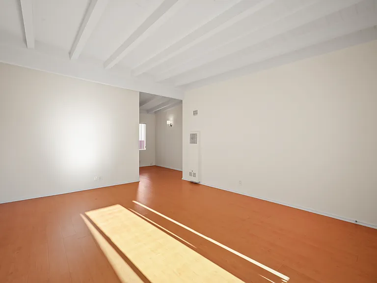608 San Vicente Blvd — Photo 6