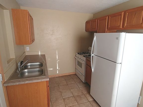 2nd image of 3263 Brasque Dr