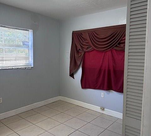 3rd image of 3723 NW 23rd Ave