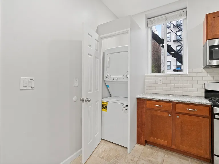 916 Willow Ave #1 — Photo 22