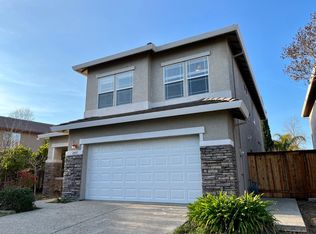 2600 Duck Call Ct, Elk Grove, CA 95757