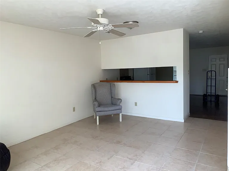 4504 College Main St #114 — Photo 21