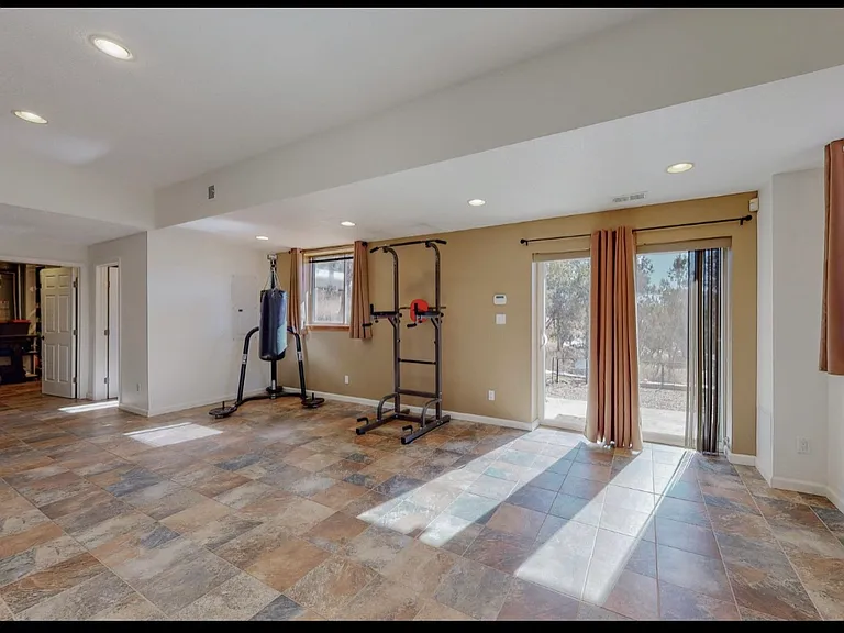 15 Rocky Ranch Rd — Photo 33