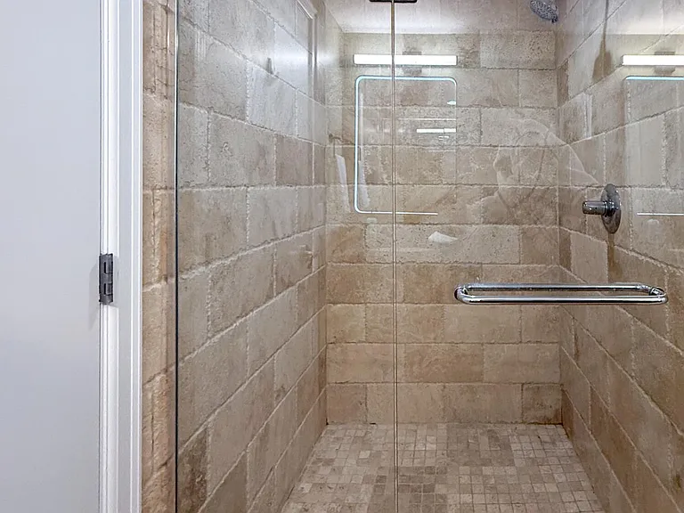 525 W Lafayette Blvd #21E — Photo 15