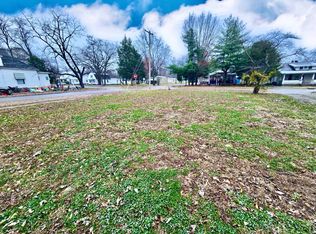 502 W Chestnut St, Olney, IL 62450