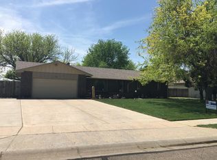 1504 N Rowland Rd, Garden City, KS 67846