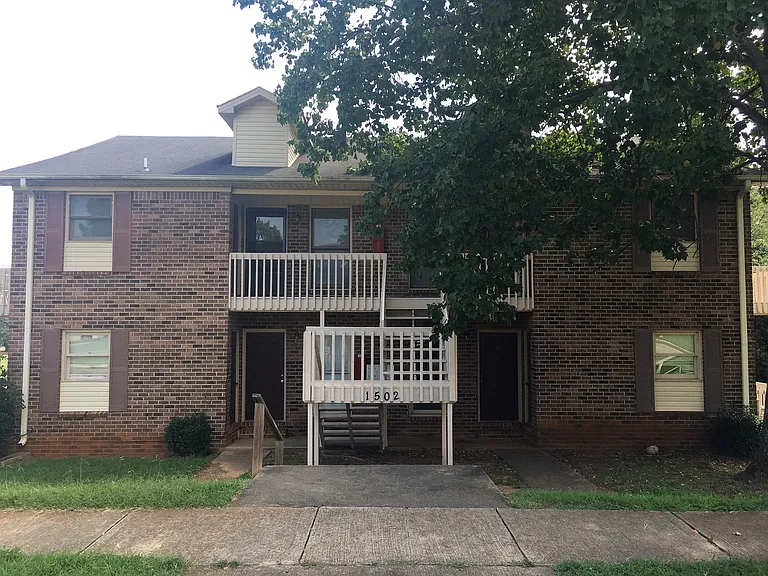 1502 Medland Dr — Photo 12