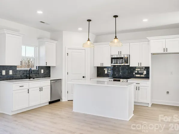 1335 Winged Way #4, Kannapolis, NC 28083