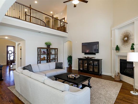 3rd image of 5109 Preservation Ave
