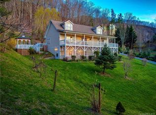 95 Huckleberry Trl, Weaverville, NC 28787