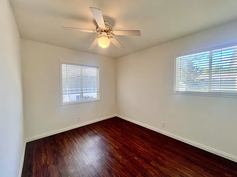 Bedroom (3)