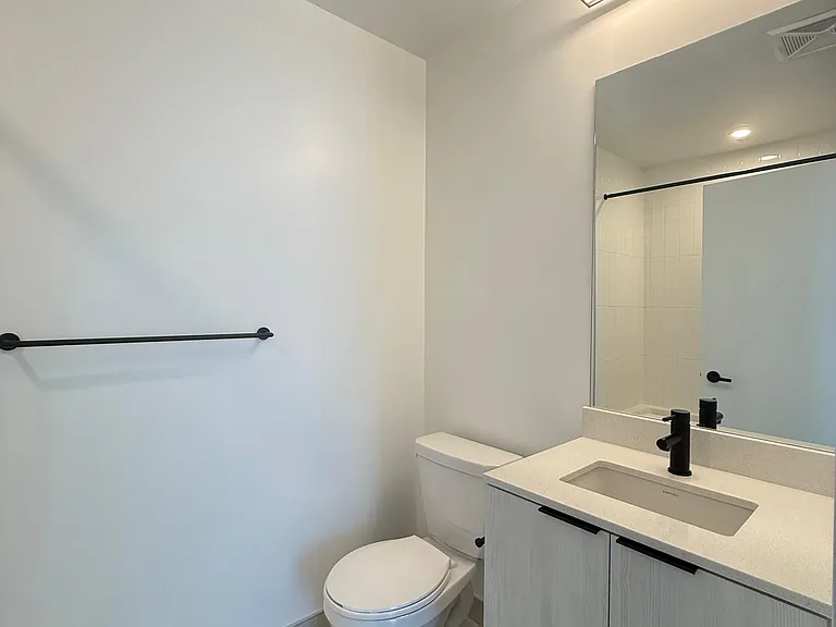 2495 Eglinton Ave W #1203 — Photo 12