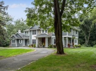 41 School Ln, Lloyd Harbor, NY 11743
