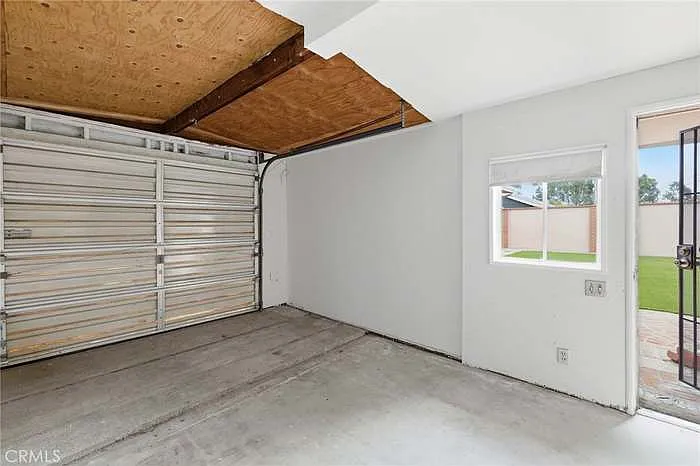 1017 Faysmith Ave — Photo 12