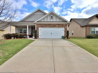 4824 Coopers Creek Ln, Gainesville, GA 30504