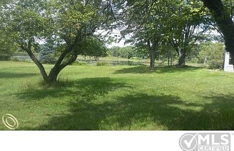 hogback Lake 12..jpg