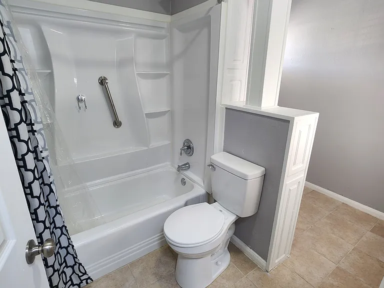 1909 Cherry Ln — Photo 19