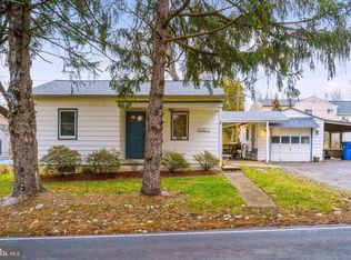 2183 Dunksferry Rd, Bensalem, PA 19020