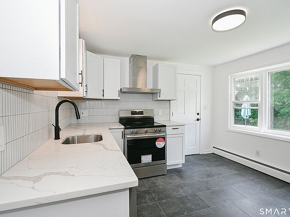 2nd image of 194 Harvard Drive