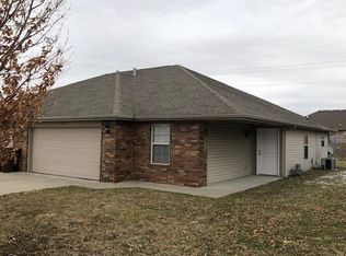 1242 N Northwood Ave, Republic, MO 65738