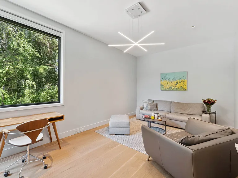 449 Blank Ln — Photo 11