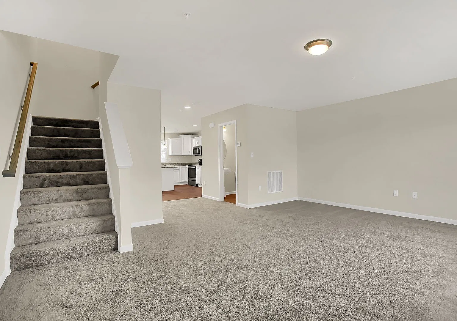 *Coming Soon* Welcome To This Cumberland Valley School District Charming 3 Bedroom, 2.5 Bathroom ... — Photo 3