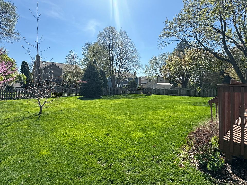 2nd image of 1840 Fairoak Rd