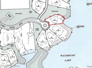 9221 Sunset Blfs, Clarkston, MI 48348