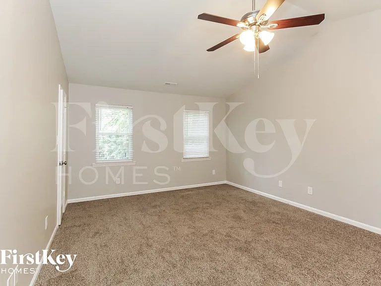 10603 Par Cove Ln — Photo 9