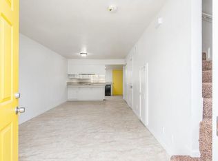 701 S Encina St APT D, Visalia, CA 93277