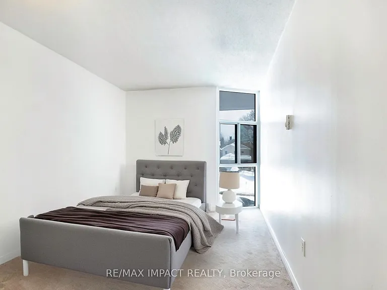 454 Centre St S #412 — Photo 6