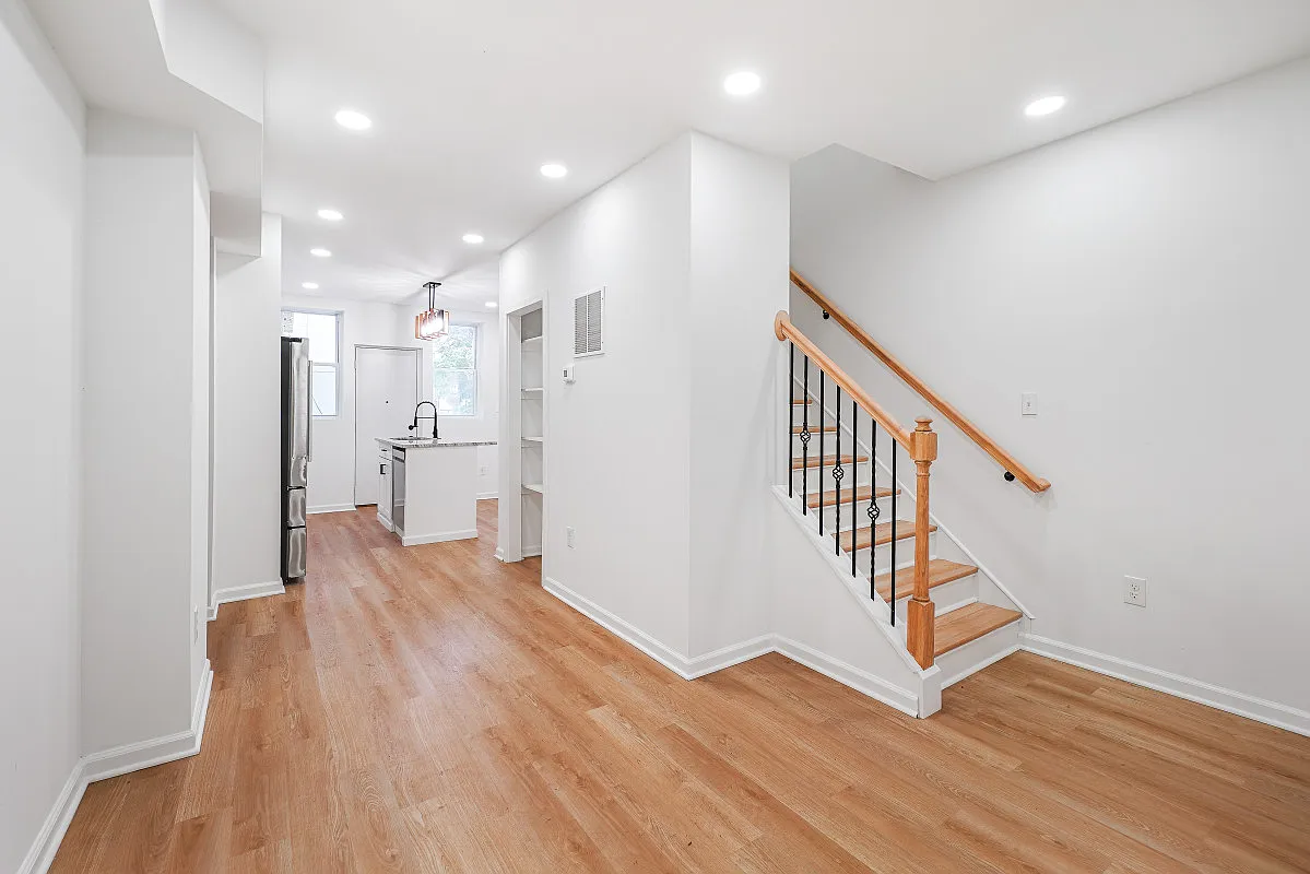 2 bed, 1260 sqft, $3,150 — Photo 4