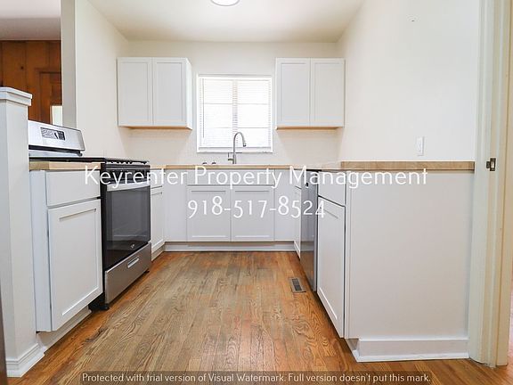 2nd image of 1617 E 32nd Pl