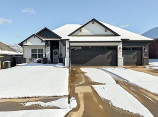 2432 Santa Monica St, Edmond, OK 73034