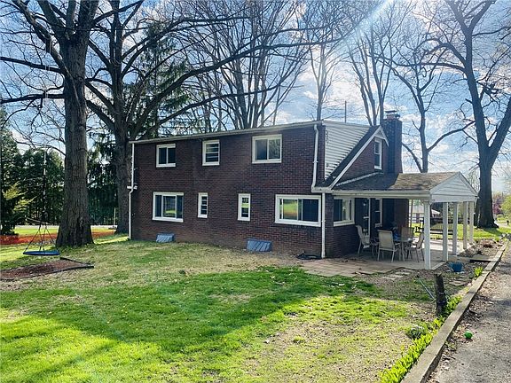 5th image of 2928 Old Plank Rd