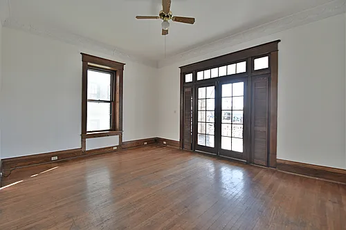 209 W 5th Ave #102 Photo 1