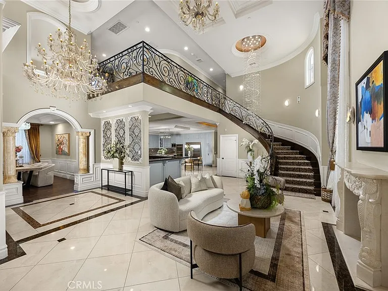 536 W Camino Real Ave — Photo 9