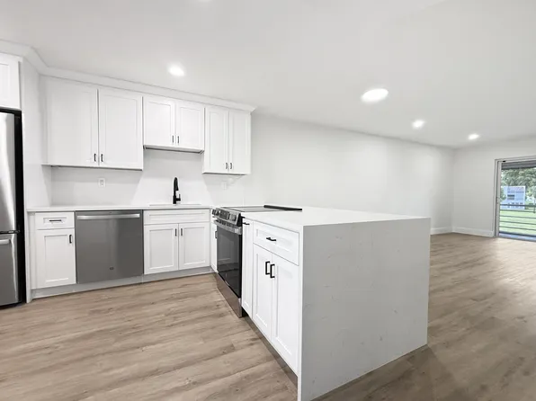 2600 Fiore Way #203-A, Delray Beach, FL 33445