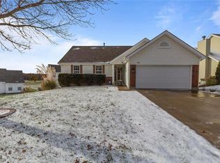 920 Glendale Rd, Liberty, MO 64068