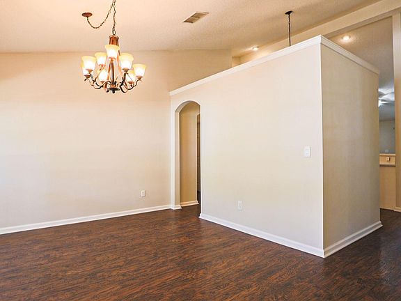 5th image of 2485 W Cedar Trace Dr