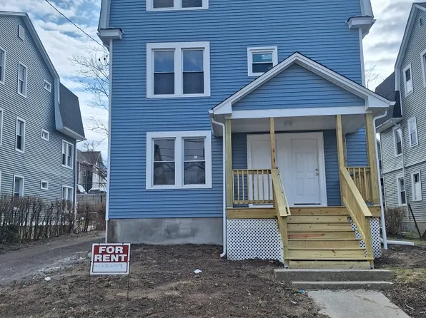 109-111 Earle St #2, Hartford, CT 06120